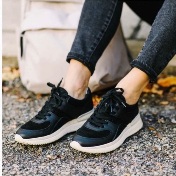 Everlane Shoes - EVERLANE The Trainer Leather Sneaker Black women’s 7 men’s 5 NEW